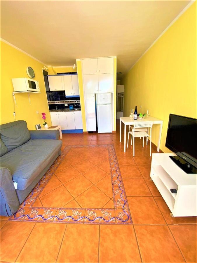 Cozy One Bedroom With Spacious Terrace. Pool&garden View Appartement *