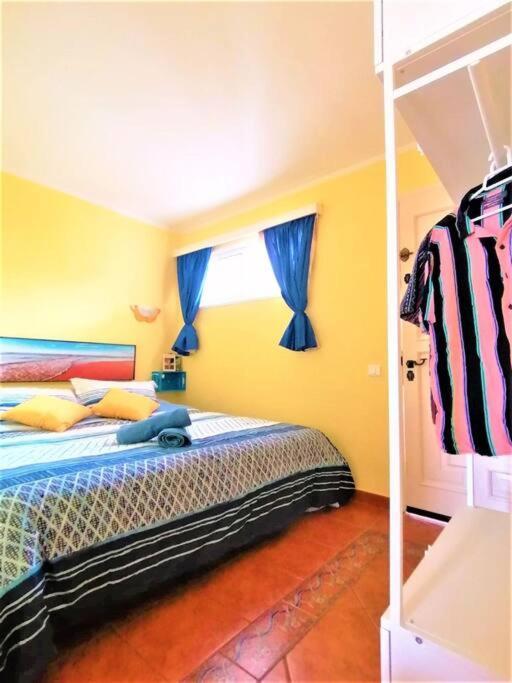 Cozy One Bedroom With Spacious Terrace. Pool And Garden View Apartment