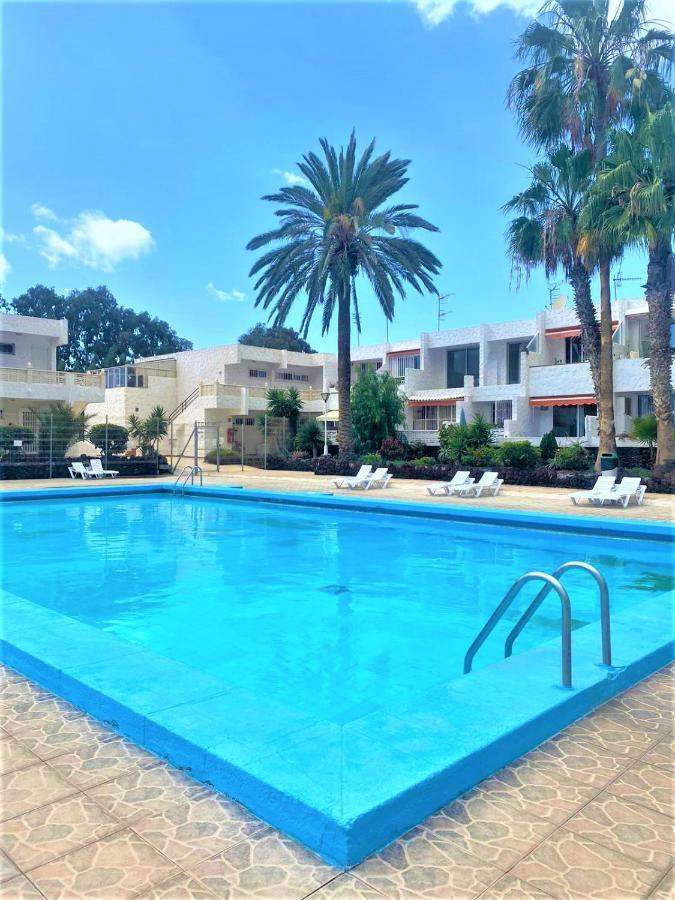 Apartment Cozy One Bedroom With Spacious Terrace. Pool And Garden View *